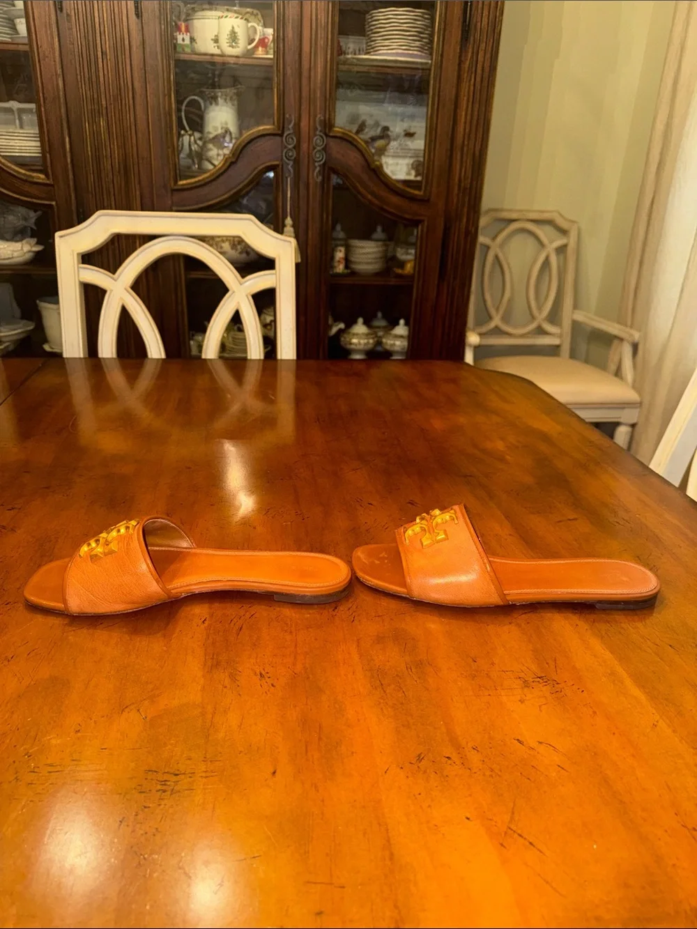 Tory Burch Cognac Leather Slide Sandals with Gold Logo - Picture 5 of 5
